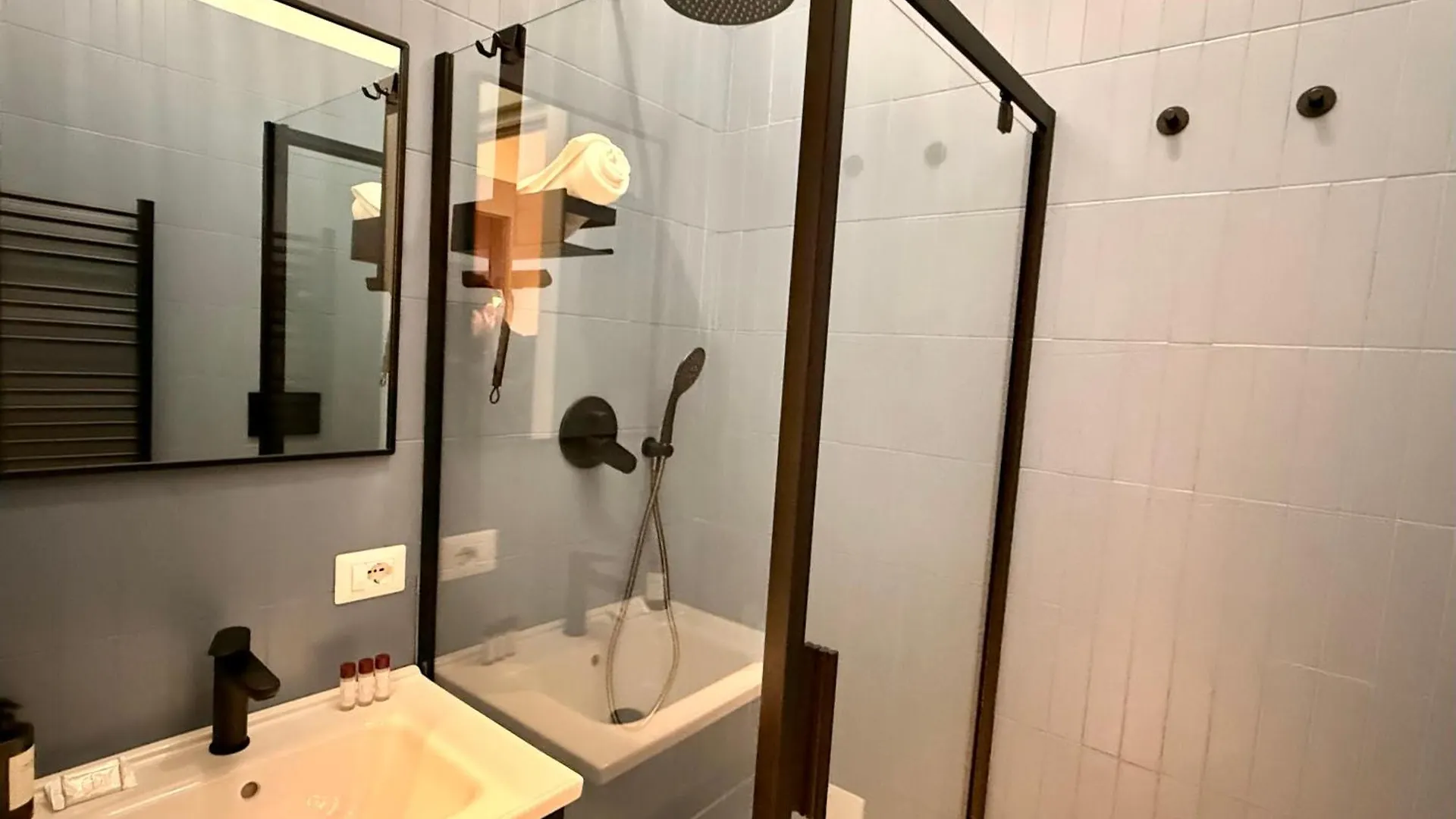 Nuovissimo Appartamento In Maciachini M3 Milan